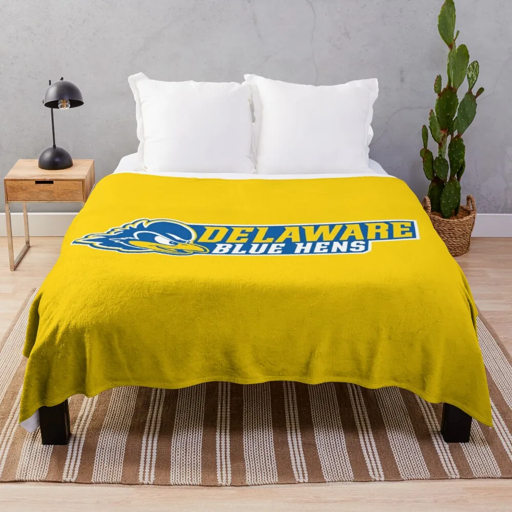 

Delaware Fightin' Blue Hens Throw Blanket Large Blanket