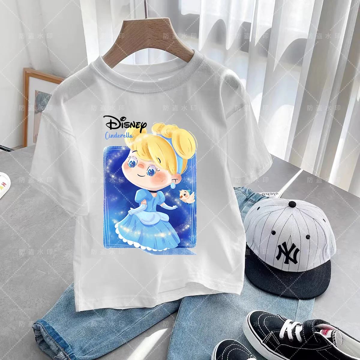 Animowana 2024 dziewczynka letnie ubrania księżniczka Disney kreskówki Kawaii karykatura T Shirt Disney Kawaii kreskówki księżniczka dzieci