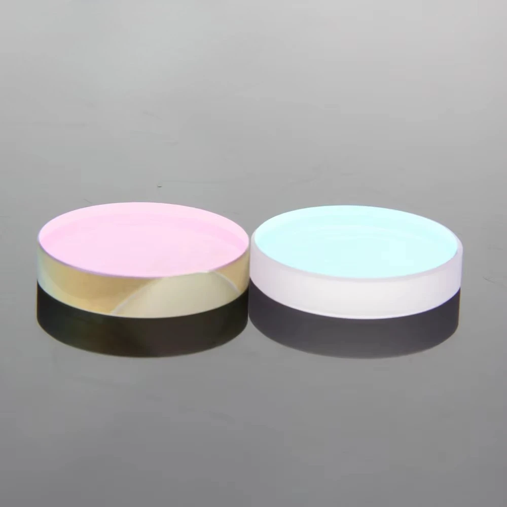 

Серия OQTHF Длина волны 1064 нм Лазерные зеркала высокой отражения