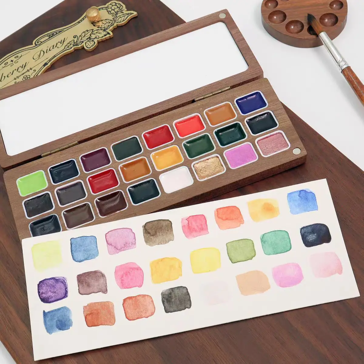 

Empty Portable Watercolor Palette 24 Colors 1ML Wooden Watercolor Box Paint Tray Artist Travel Aquarelas Painting Art Supplies