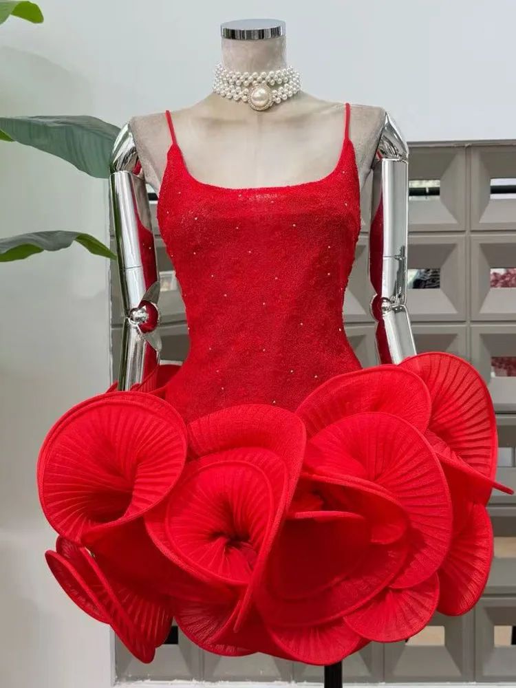 DFDG 2025 SS Vestido recortado transparente de diseñador para mujer Apliques florales en 3D Correas onduladas Orlo asimétrico Vestido de noche de boda en la playa