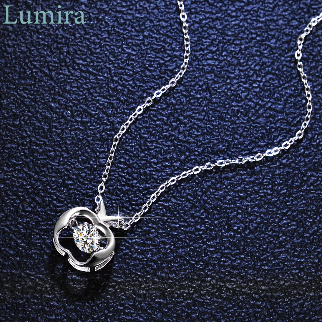 

Lumira Christmas Heartbeat Apple Pendant Platinum PT950 Necklace with 0.5 carat Moissanite for Women Charm Fine Jewelry Gift