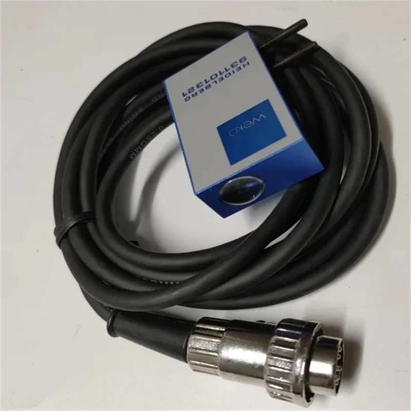 

93.110.1321 Датчик фотоэлемента Специальный датчик давления для запасных частей печатной машины SM102