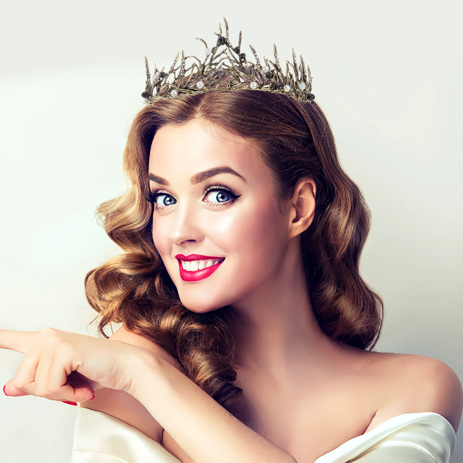 

Elegant European Style Baroque Bridal Hairband Crown Wedding Headwear For Women Party Prom Vintage Charm Handmade Hair