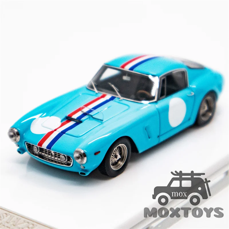 MY64 1:64 Classic 250GT SWB Berlinetta Resin Model Car