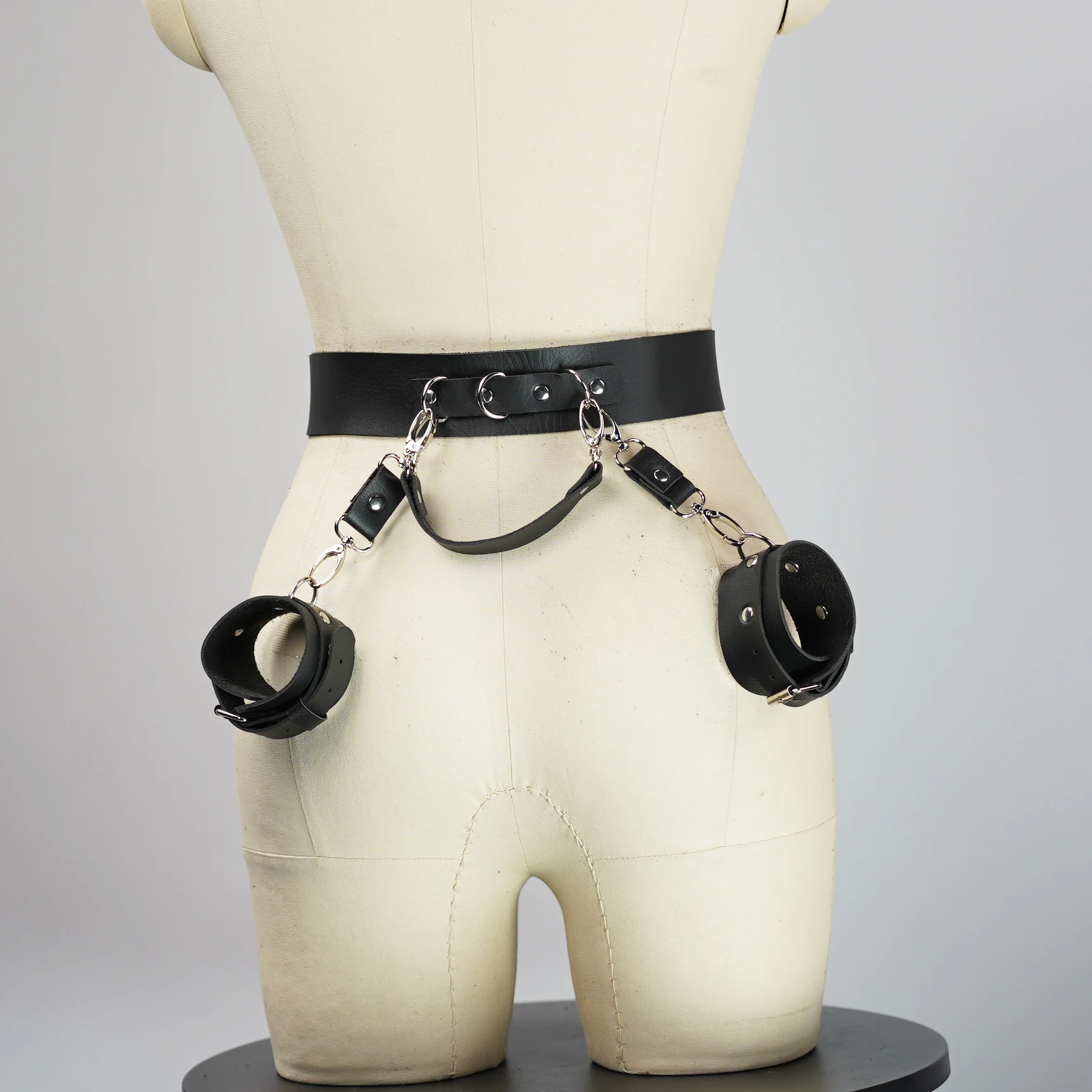 حزام رباط جلدي مع أصفاد وقيود، موضة، حزام تسخير جلدي، زي الهذيان، مجموعة أدوات ربط الساق من الجلد #5