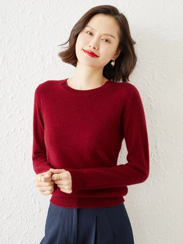 

Women 2025 Long Sleeve Soft Warm Sweater Basic Knitted O-Neck Autumn Winter Sweater Korean Simple Solid Color Versatile Pullover