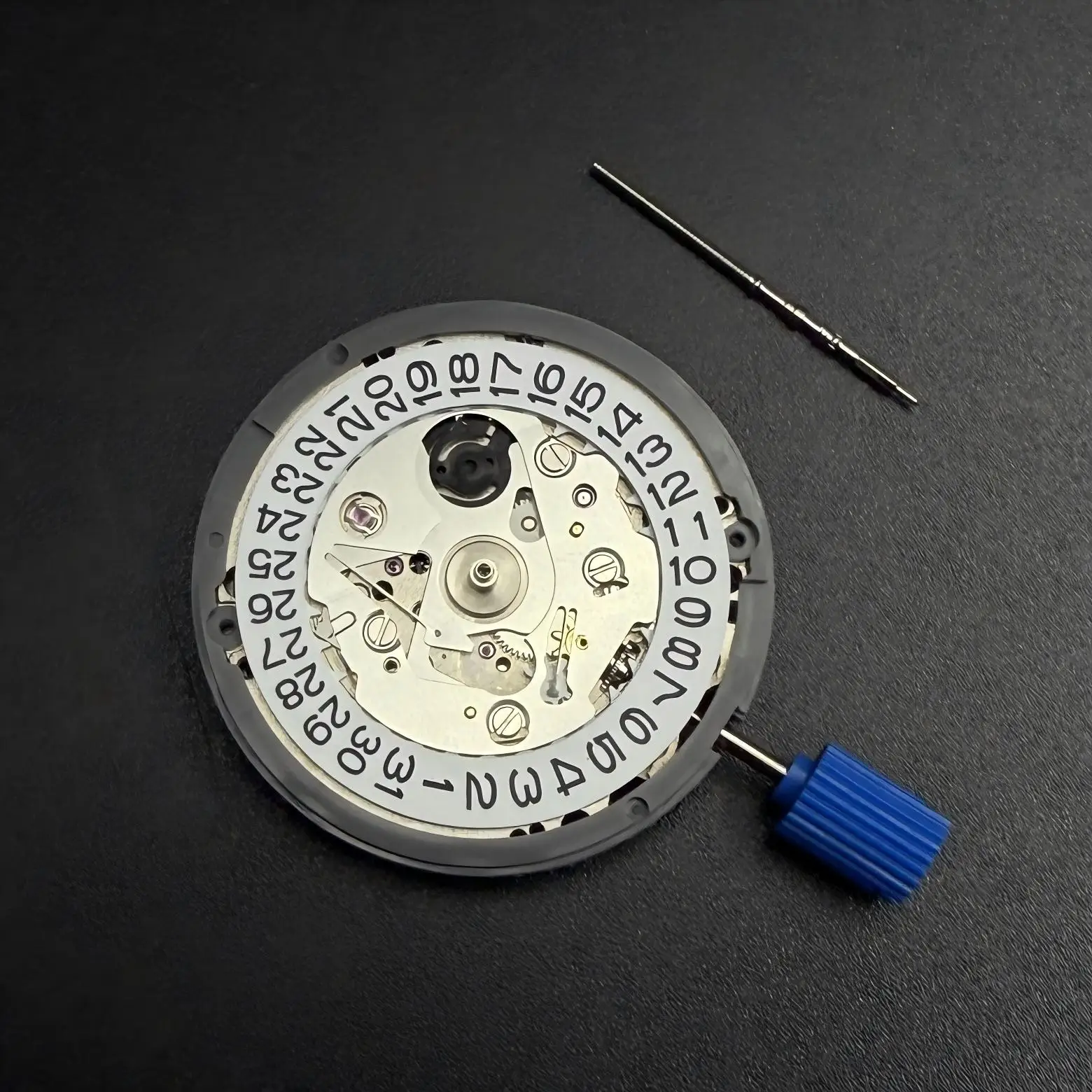 Japan Genuine NH35 Automatic Mechanical Movement High Accuracy 24 Jewels Mod Watch Replacement NH35A Date at 3:00