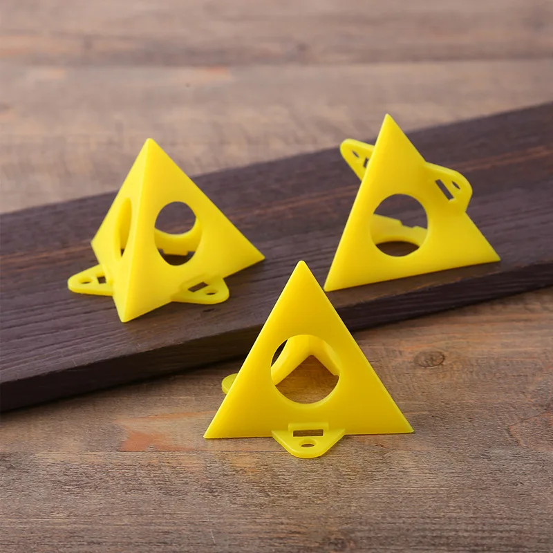 16pcs Mini Paint Stands Tool Triangle Paint Pads Feet for Woodworking Carpenter Woodworking Accessories