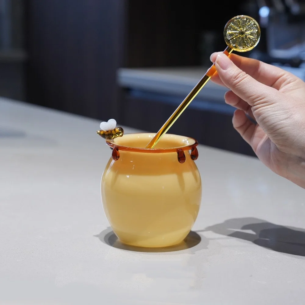 Ins-Style Amber Bee Mug Creative Honey Pot Design for Cold Drinks Smoothies Desktop Decor