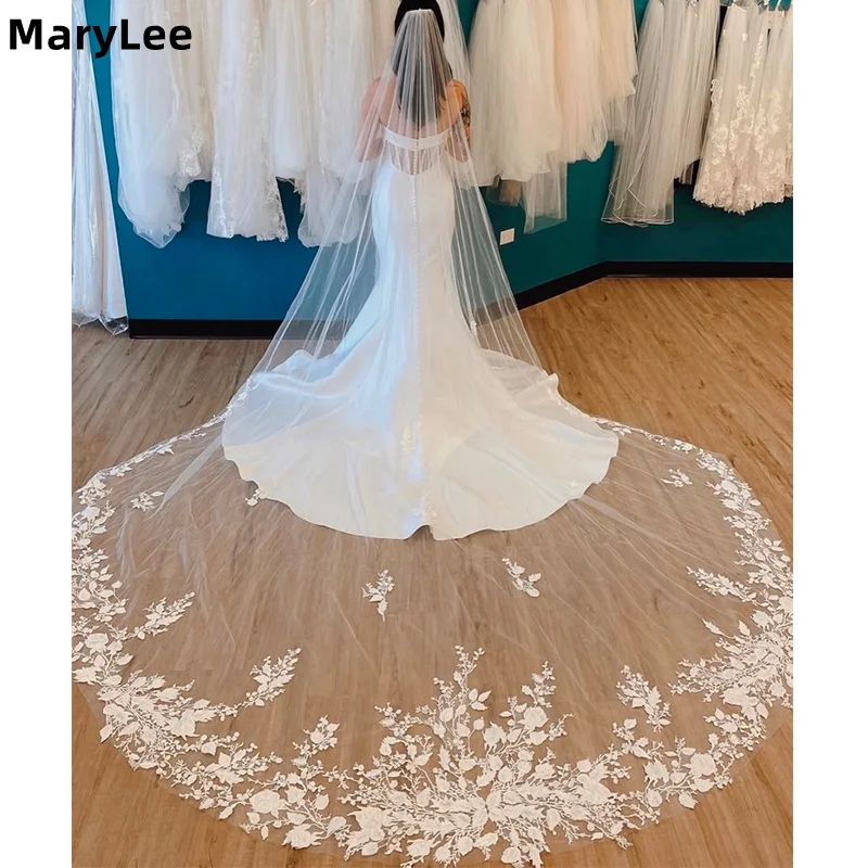Customized Floral Lace Appliques Wedding Veil with Comb 3 Meters 1T Cathedral Long Bridal Veil Wedding Accessories Velos Novia
