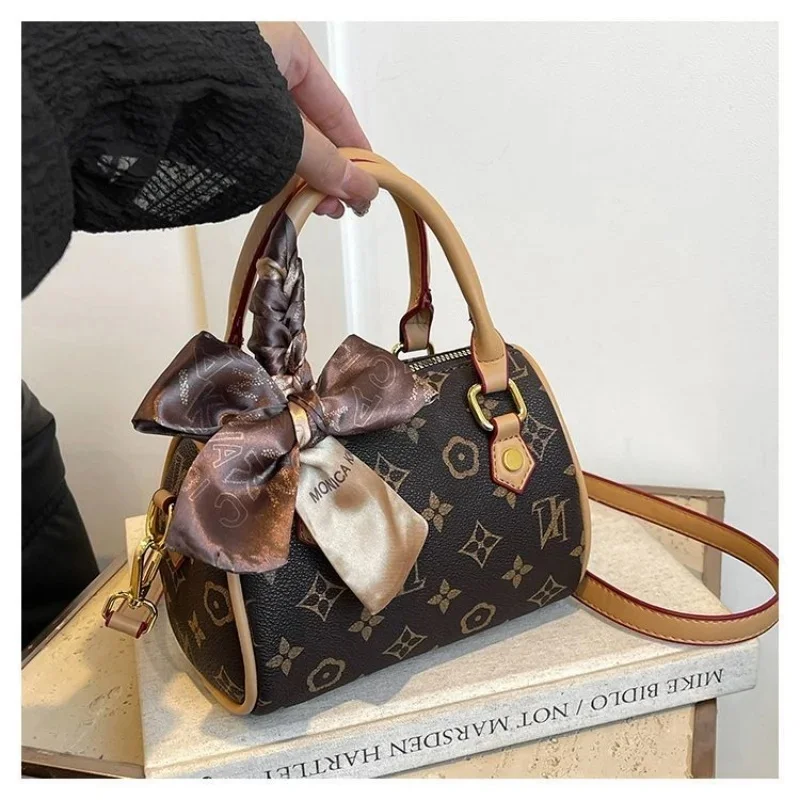 Luxuriöse Messenger-Geldbörse – Damen-Umhängetasche mit einfarbigem Retro-Lederoberfläche