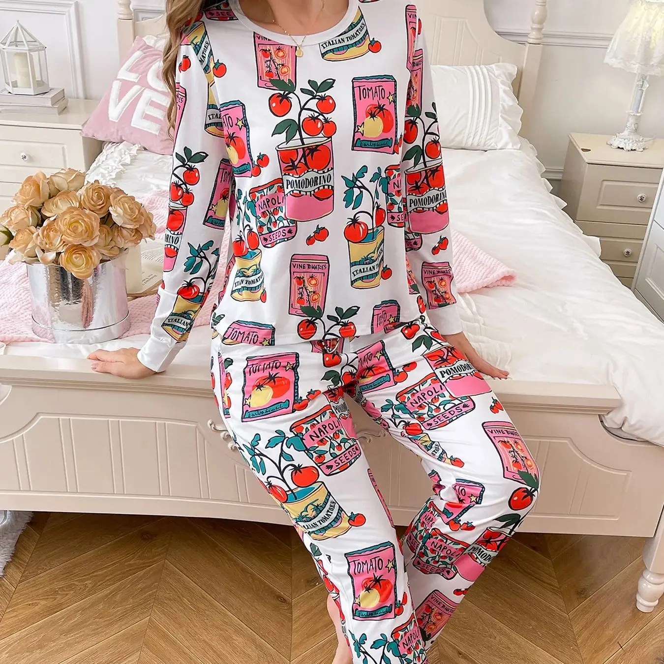 

Women's Retro Fruit Canned Pajama Set with Strawberry Cherry Printed Casual Outerwear Two Piece Set