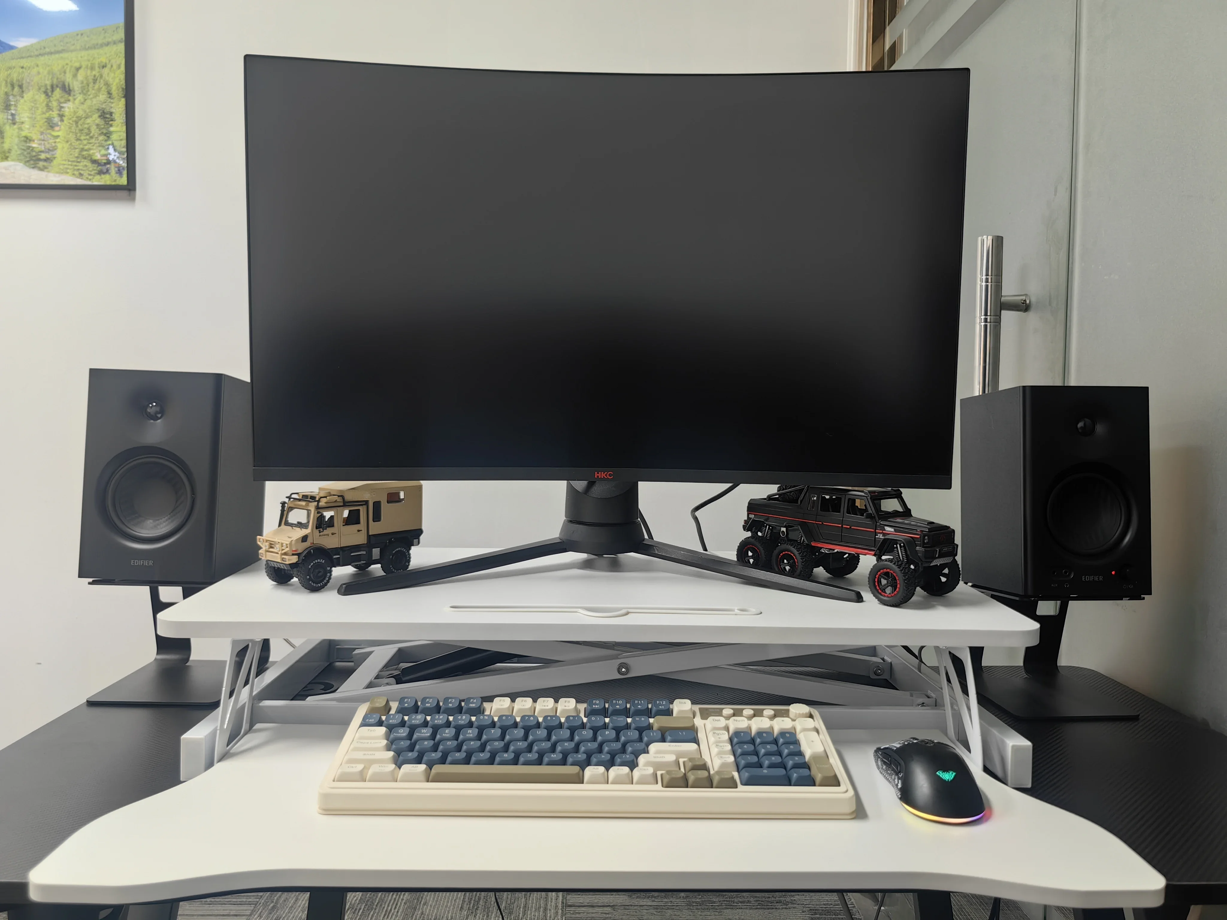 

32 Inch Desk Converter, Height Adjustable Sit to Stand Riser, Dual Monitor and Laptop Workstation with Wide Keyboard Tray, White