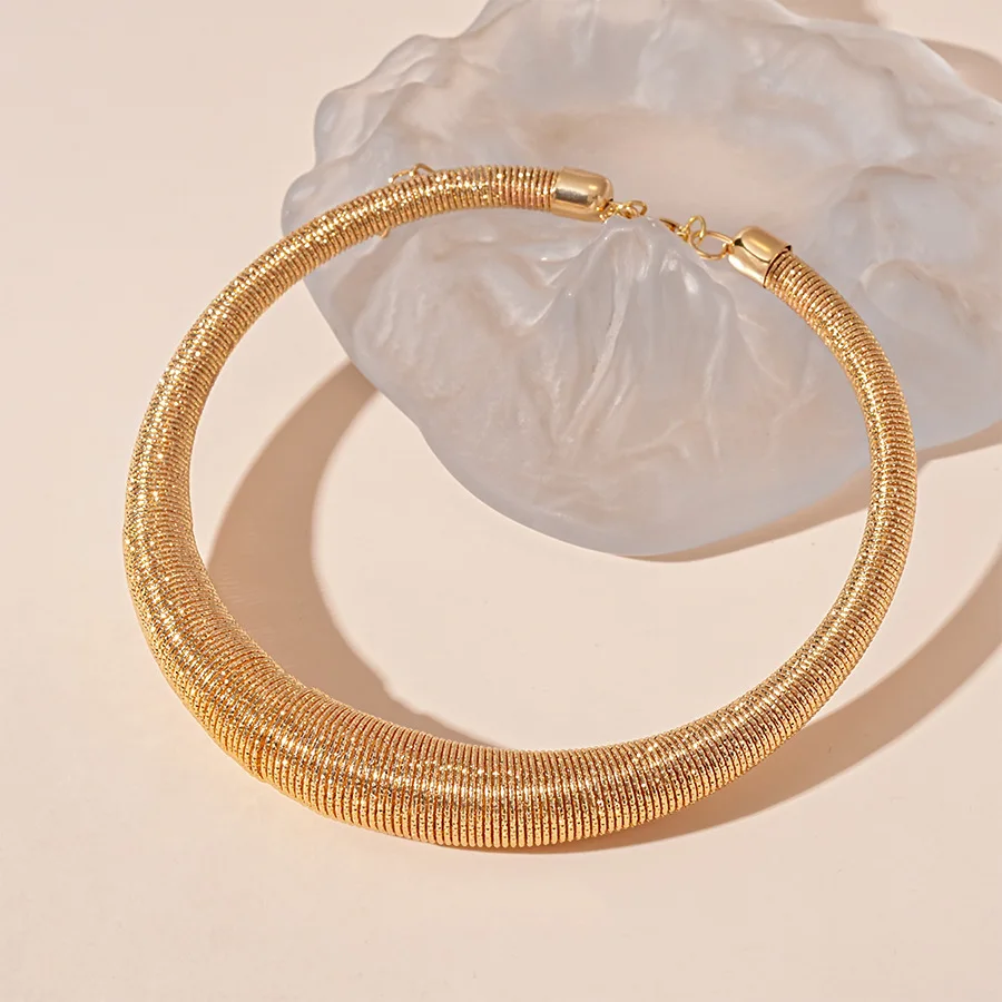 Exaggerated Heavy Metal Chunky Torques for Women Trend Gold Color Punk Thick Chokers Necklaces Grunge Party Strand Jewelry F