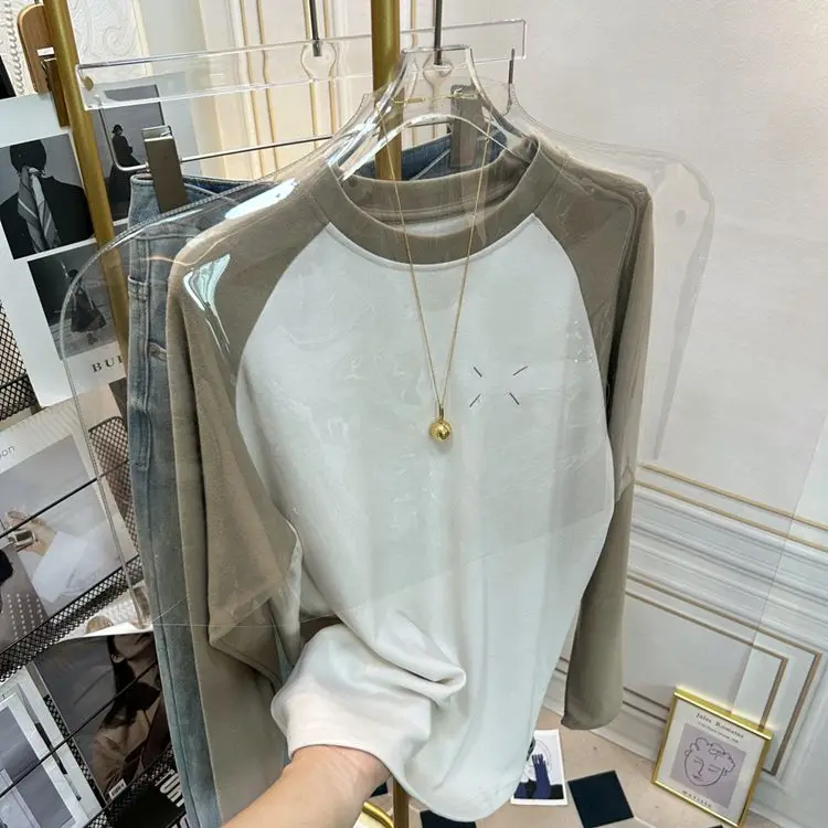 De Rong Basisshirt Dames Contrasterende kleur Schouder Koreaanse losse en slanke dubbelzijdige fluwelen casual T-shirt met lange mouwen Tops