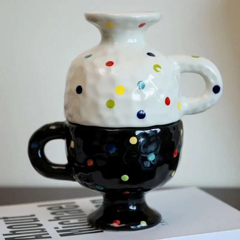 

Кофейная кружка Ins в стиле ретро, чашка для молока с высокой ножкой, чашка для воды для домашнего использования, чашка для молока для завтрака, маленькая партия, уникальный дизайн