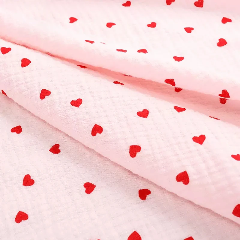 135x50cm Soft Crepe Double Layer Gauze Lovely Heart Print Kids Cotton Fabric For Sleeping Clothing Bedding Cloth YHW300530