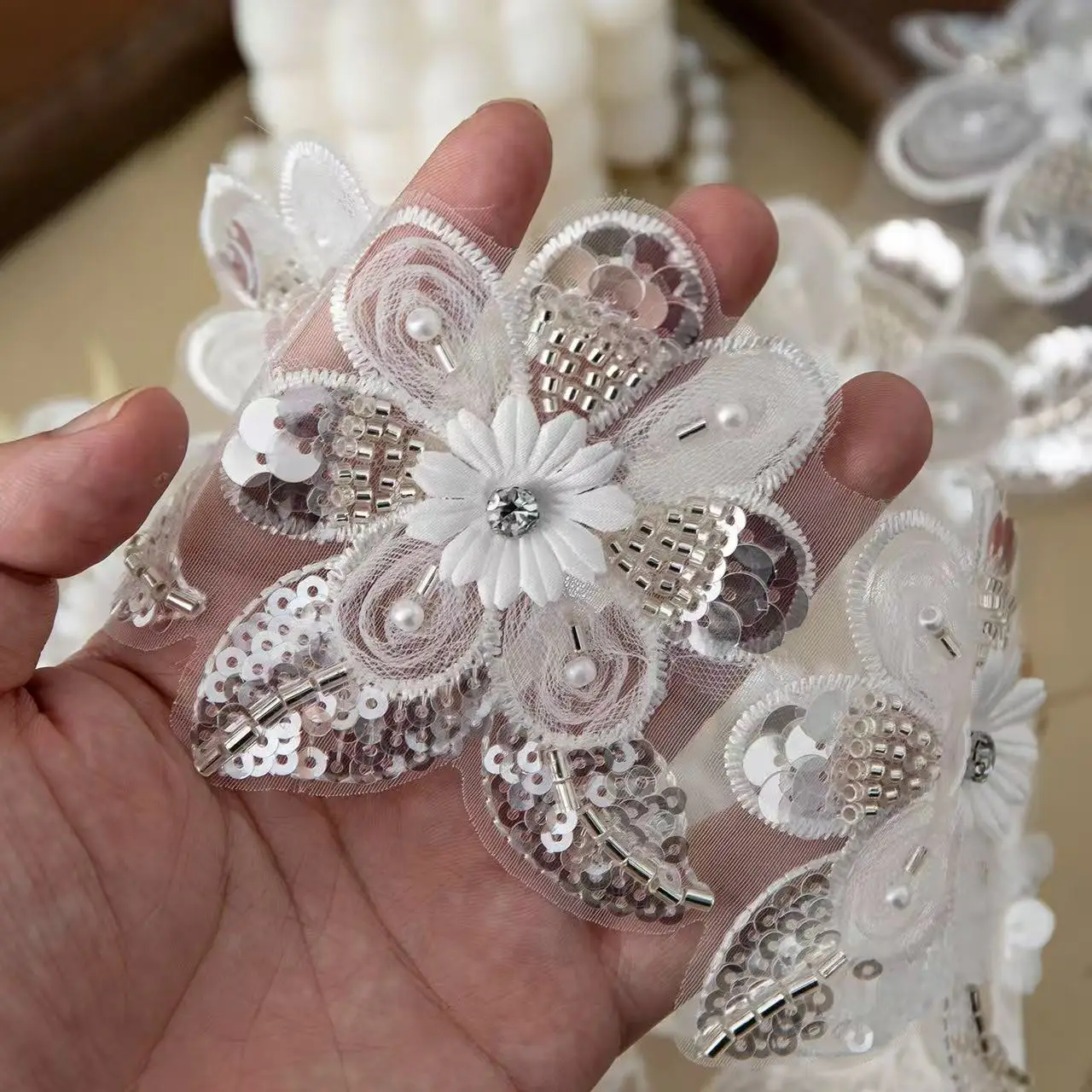 3d flowers edge Good Quality Ivory Lace Trim For DIY Dresses, Bride Head Veils Garments Accessories, Width 9cm