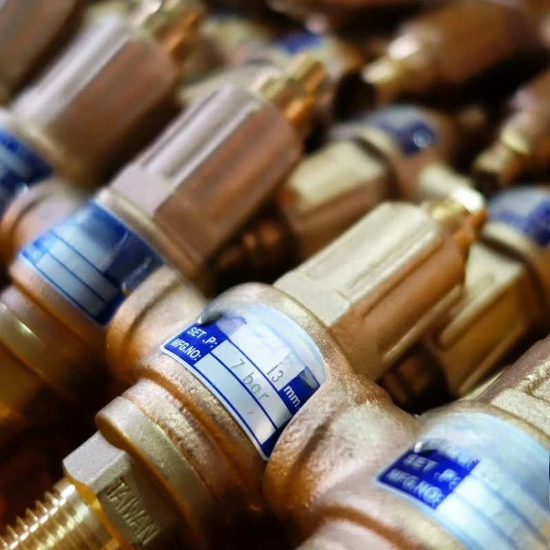 Das Dampf-Null-Kessel-Sicherheitsventil ist einfach zu bedienen, langlebig und praktisch, gute Qualität