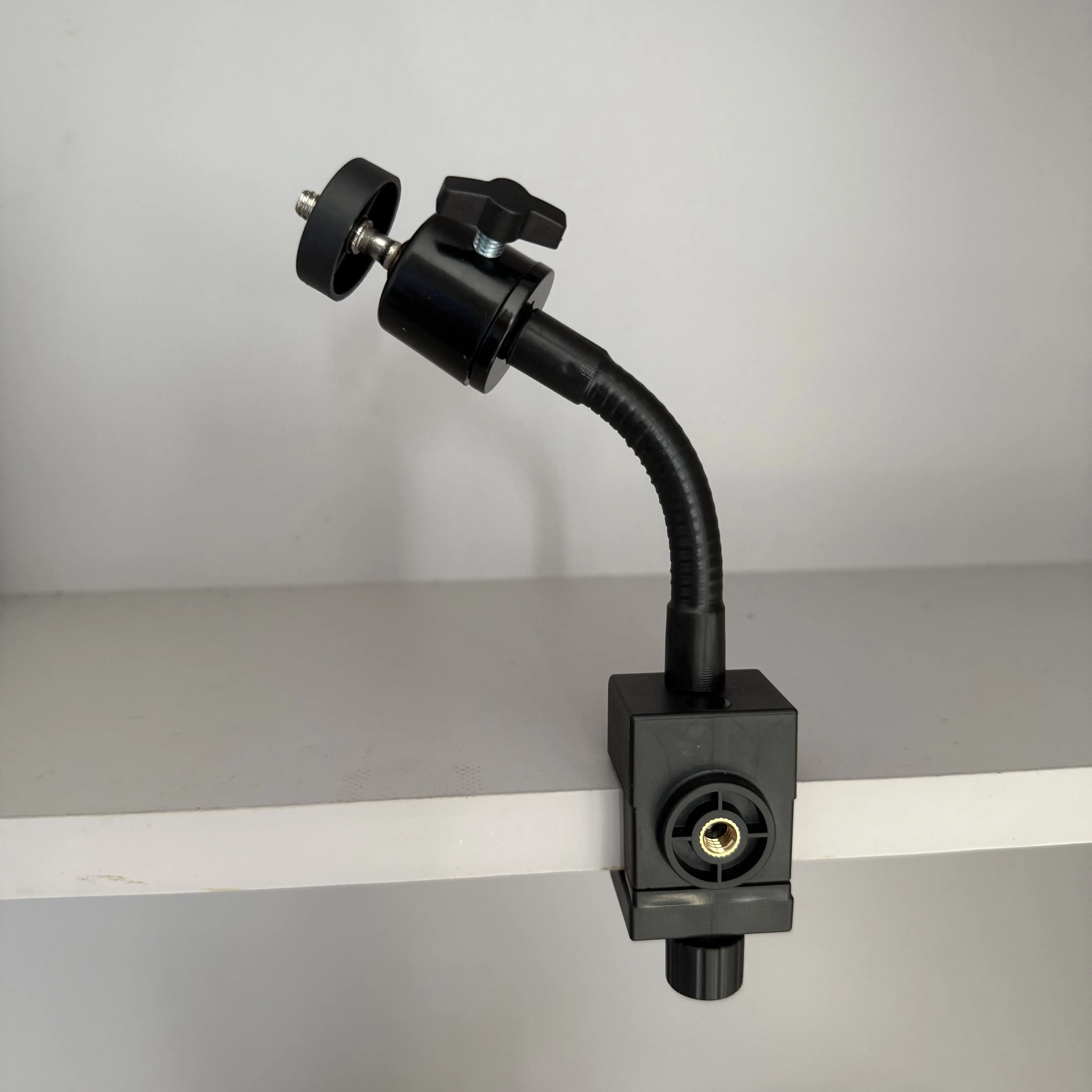 Эластичный зажим для держателя мобильного телефона. Офисный держатель для телефона. Держатель для живой фонаря. Крепежный зажим. Универсальный Qimbal1/4metal. Поддержка шлангаCIip.