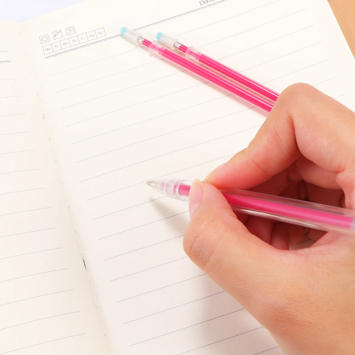 100 قطعة أقلام النسيج الحساسة للحرارة علامات حمراء قابلة لإعادة الملء طرف دقيق لمشاريع خياطة اللحف والتطريز المختفي مع #3