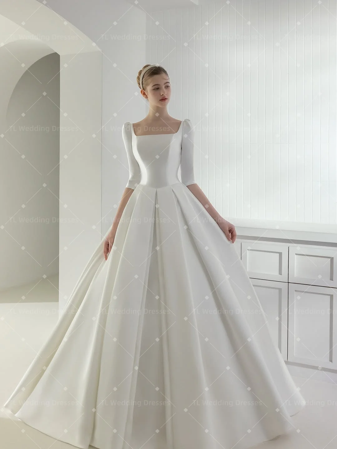 TL Korea Square Neck Half Sleeves Bride Dresses A-Line Ruched Wedding Dresses 웨딩드레스 Ivory Customized Pretty Bride Gowns