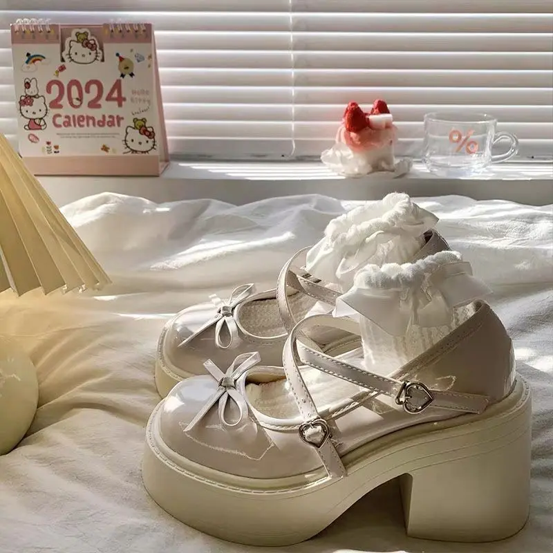 

Chic Height-Increasing Thick-Soled Mary Jane Women's Shoes 2026 New Spring Japanese JK Style Chunky Heel High Heels with Skirts