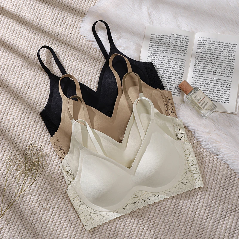 Summer Traceless Cool Nude Feel Comfortable No Steel Ring Wome Underwear Gathered Anti Sagging Anti Moving CupThin Bra