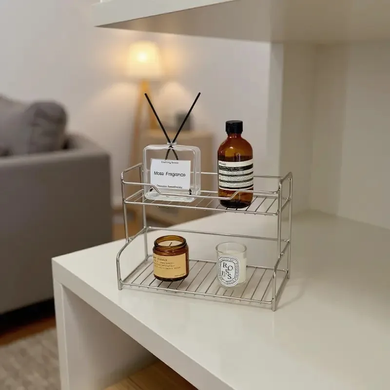 منظم المطبخ والحمام من الفولاذ المقاوم للصدأ بطبقتين، رف تخزين خالٍ من اللكمات لمستحضرات التجميل ومستحضرات التجميل - منظم الرف