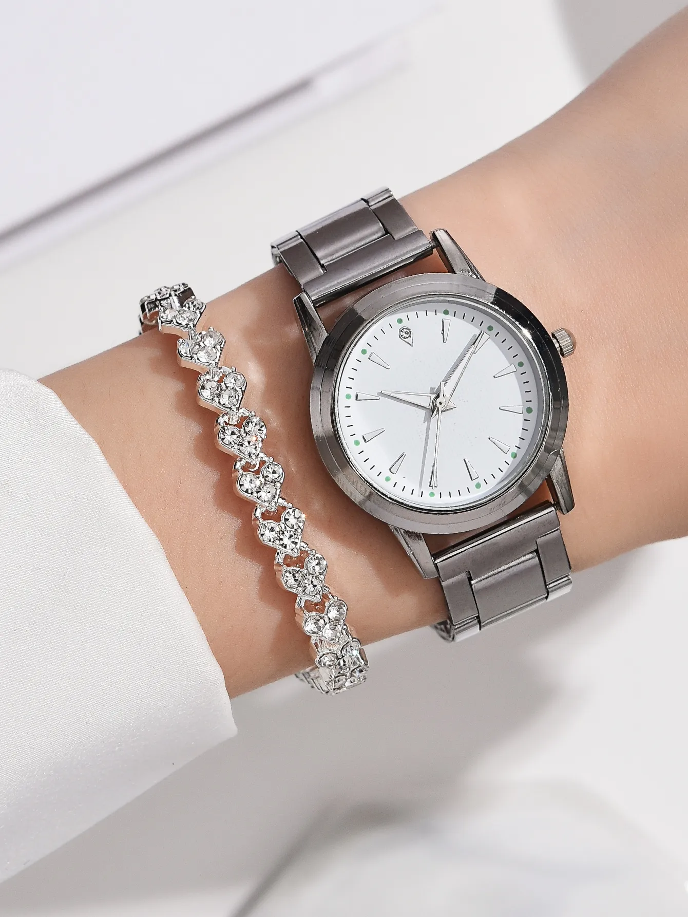 2PCS Set Fashion Women Dress Watches Luxury Crystal Bracelet Quartz Wristwatch Watches For Women Silver Casual Watch