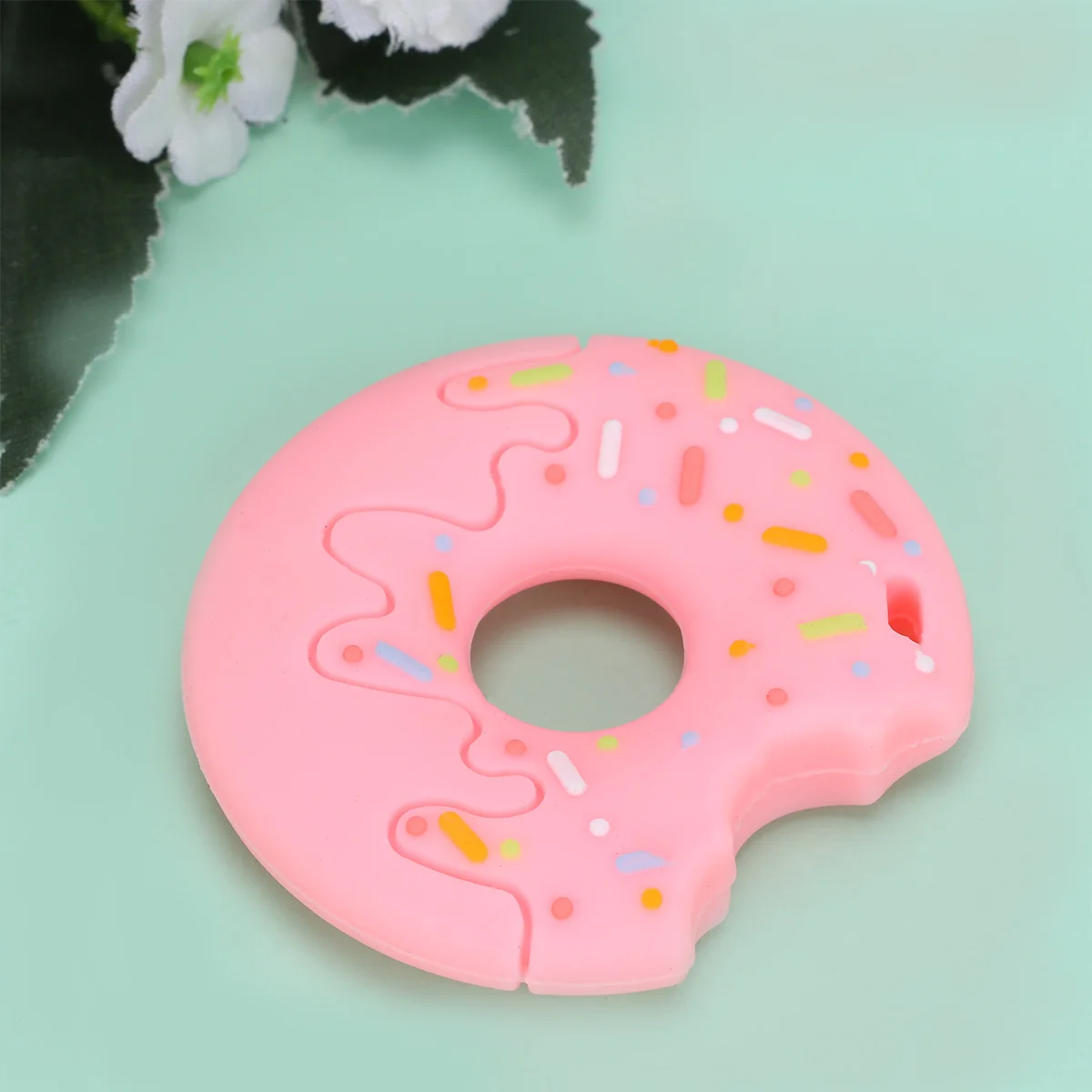 1Pcs 3D Donut Teether Pink Baby Teether Fine Workmanship Attractive Appearance Soft Textured Surfaces Bright Colors