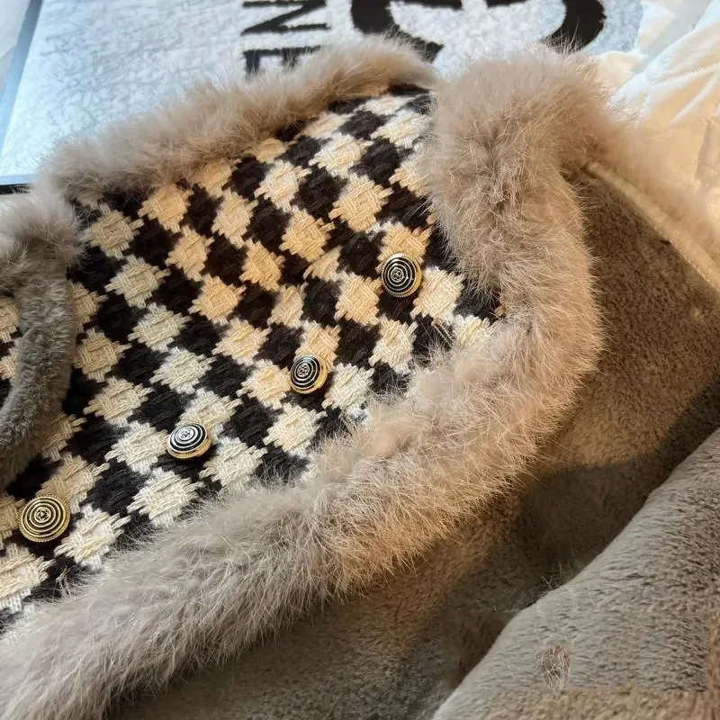 Chaleco con Cuello de piel para mujer, Tops informales holgados con botones, chaleco cálido con bolsillo, prendas de vestir exteriores Vintage para mujer, otoño e invierno, 2024