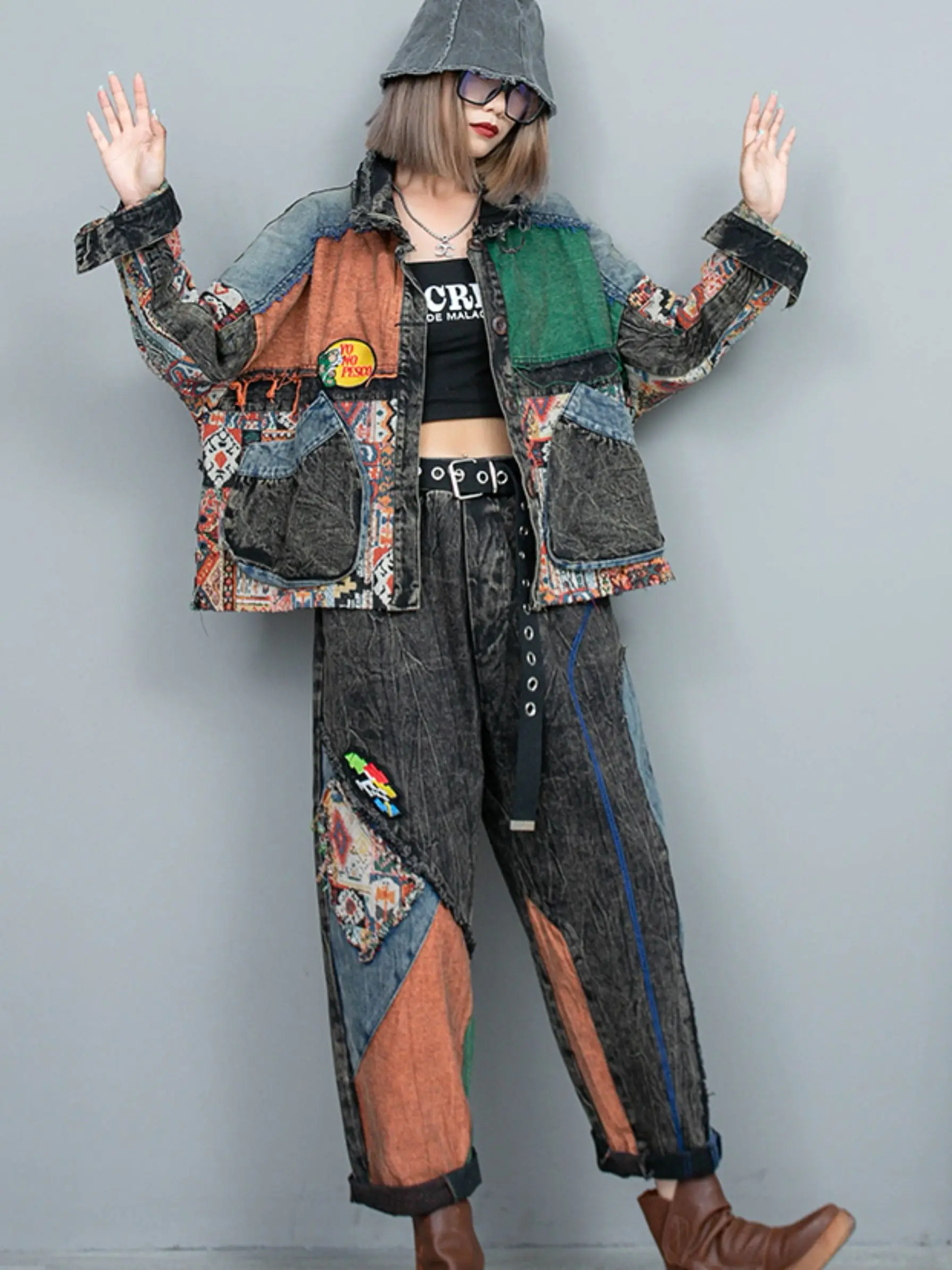 

Personalized Contrasting Color Patchwork Denim Fashion Women Autumn Loose Fitting Long Sleeved Jacket Harem Pants Two-piece Set