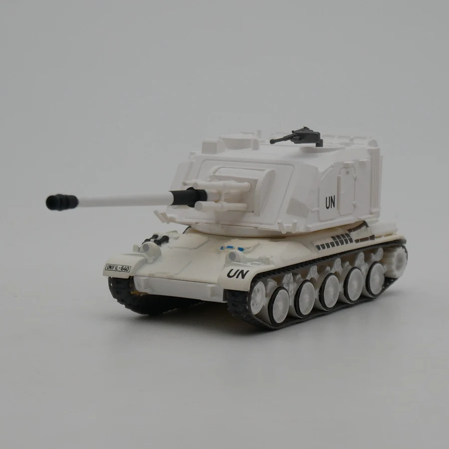 

Fabbri 1:72 Military Model United Nations peacekeeping force Tank Armored Vehicle AMX AUF-1