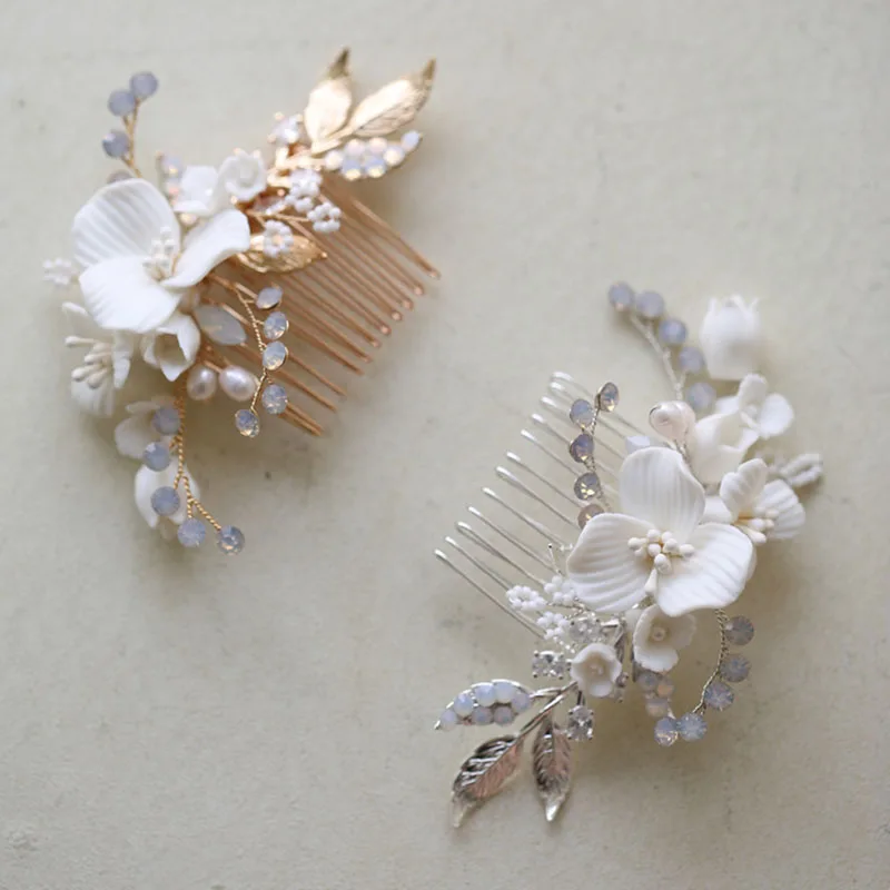 

SLBRIDAL Handmade Alloy Leaf Rhinestone Ceram Flower Freshwater Pearls Bridal Hair Comb Wedding Hair Accessories Women Jewelry