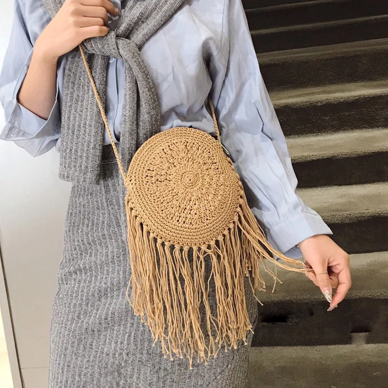 Round Straw Bag Clutch Fringe Bohemian Tassel Crossbody Bags for Women Messenger Tote Summer Beach in Handbags Ladies Straw Bag