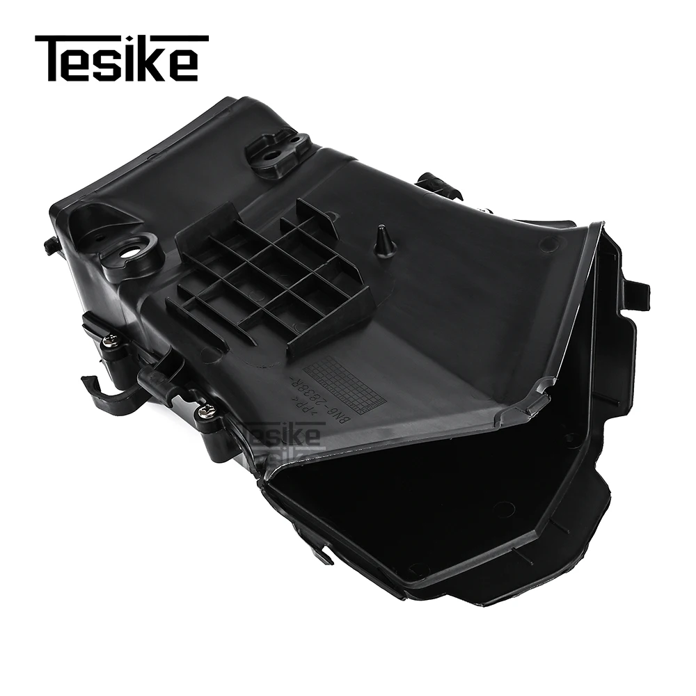 

For Yamaha YZF R6 YZF-R6 2017 2018 front air intake vent pipe Air inlet Intake duct Heat dissipation channel Vent pipe