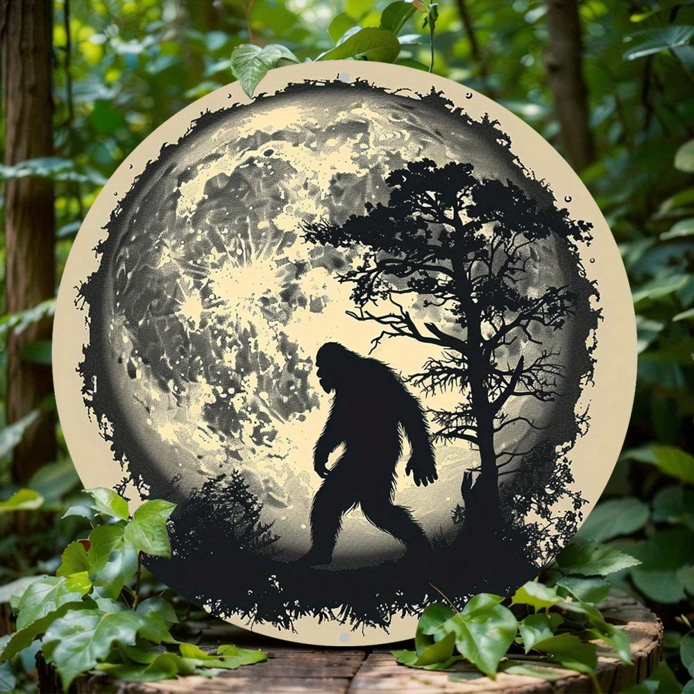 Funny Sasquatch Round Metal Wreath Sign, Art Deco Style Aluminum Decor for Home, Cafe, Apartment, Living Room Wall Decoration