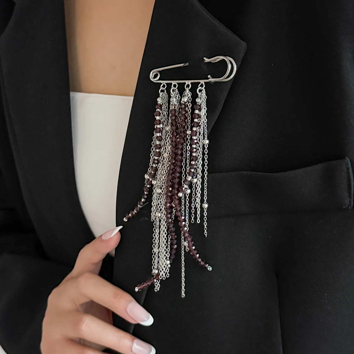 Broches de cuentas de arroz con cadena de borla larga exagerada para mujer, cuentas hechas a mano, cadena multicapa, aguja fija, decoración de ropa
