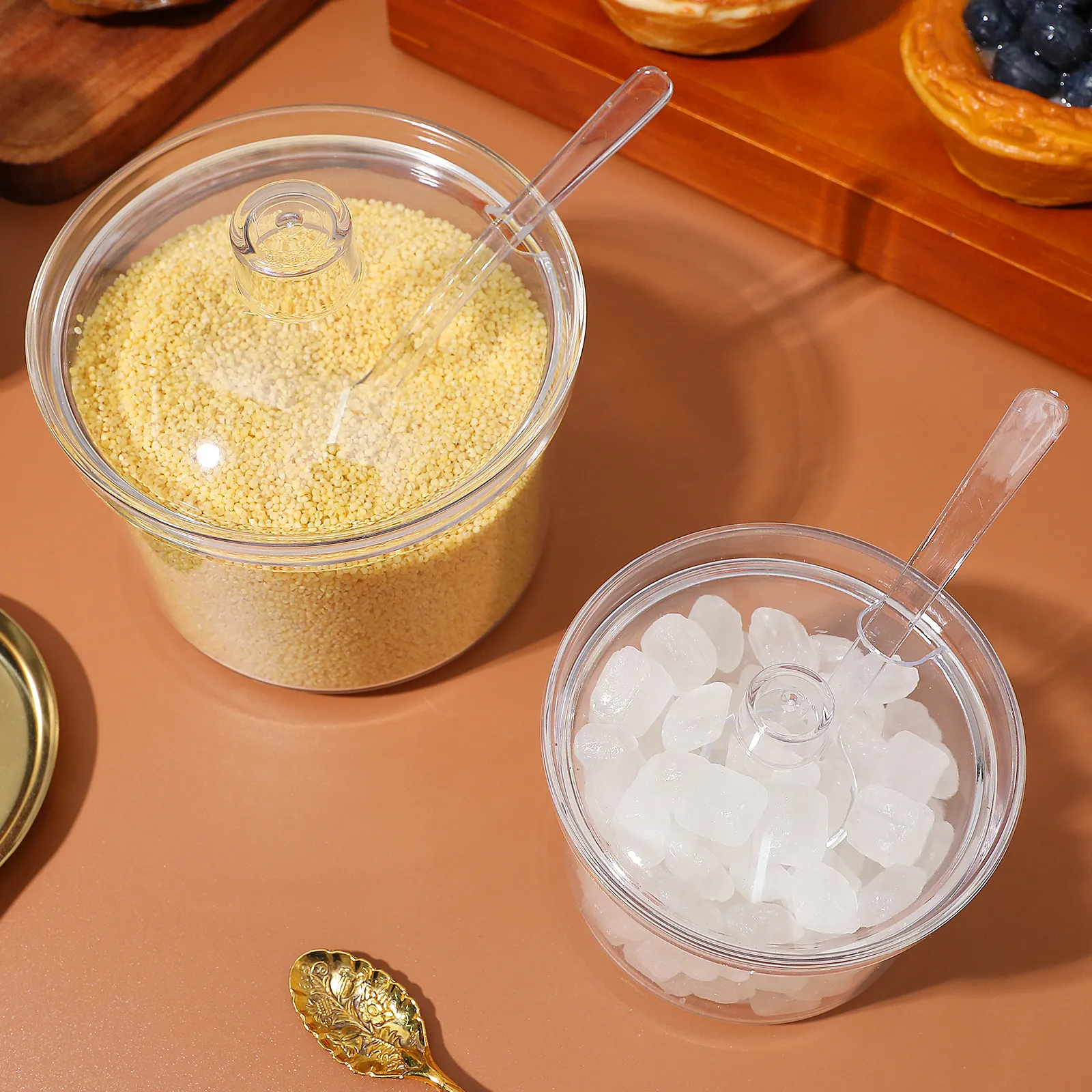 Juego de 2 recipientes de acrílico de alta claridad para condimentos, dispensador transparente para sal, azúcar, pimienta y especias, diseño de fácil vertido