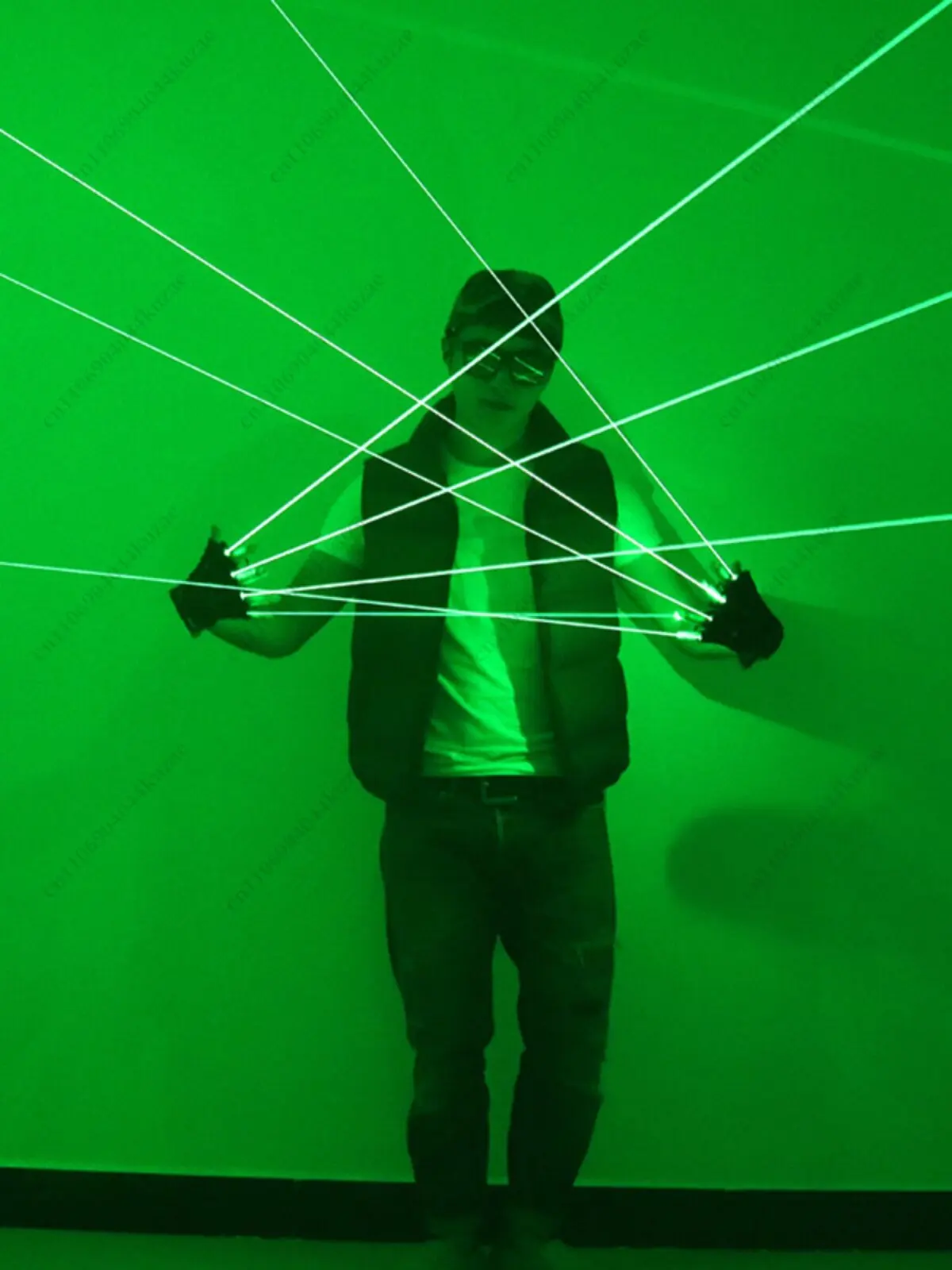 Laser Gloves & Luminous Fluorescent Outfits, Stage Live Performance Props for Bar KTV Nightclub Atmosphere