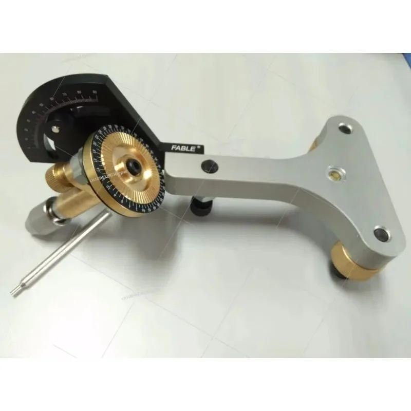 Faceting Hand With …