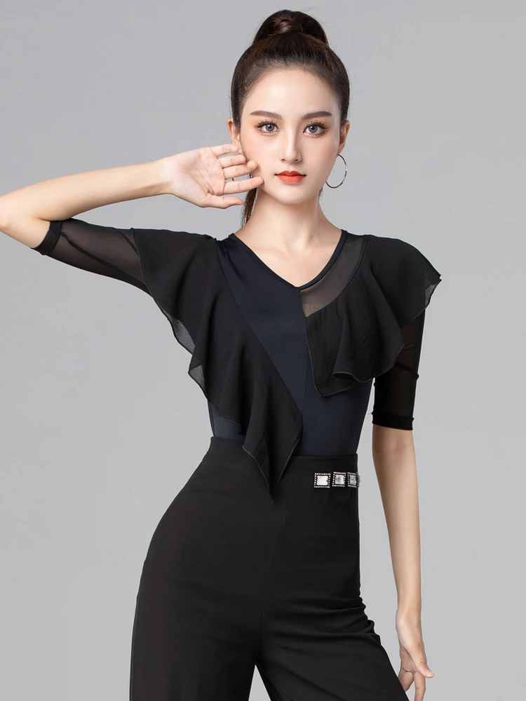 بدلة رقص لاتينية سوداء برقبة على شكل حرف v وأكمام قصيرة من قطعة واحدة زي موحد للنساء ملابس رياضية للرقص القياسية الحديثة والل...