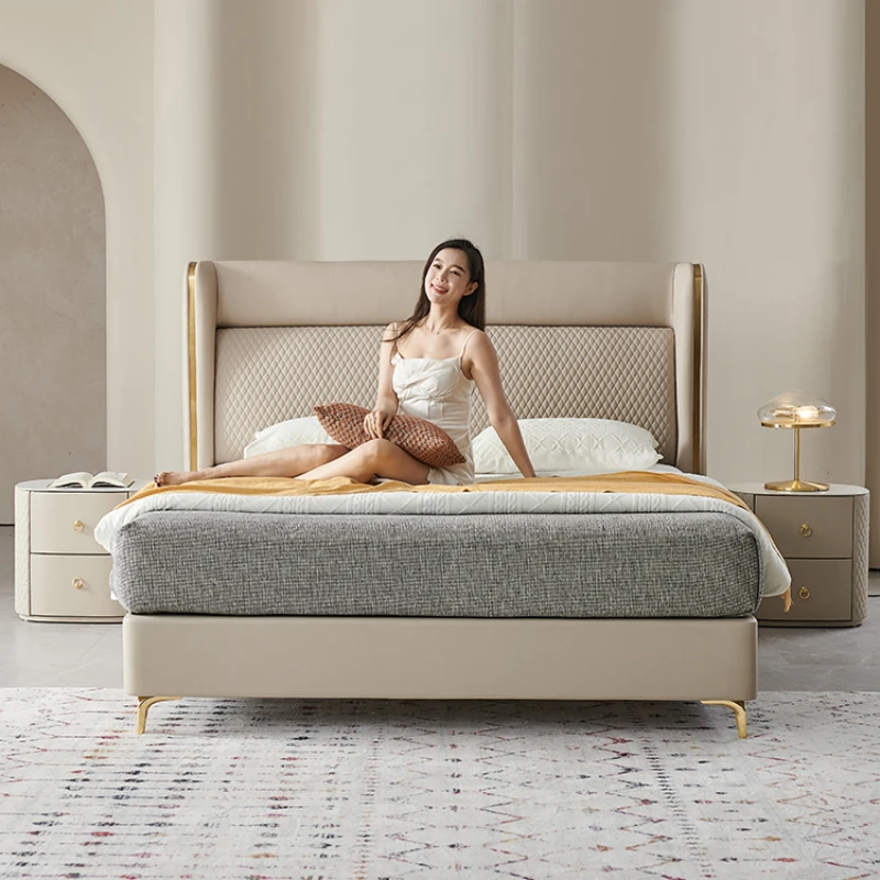 

European Luxury Double Bed Cowhide Organizer Luxury Modern Master Bedroom Wedding Bed High Children Muebles Hotel Furniture