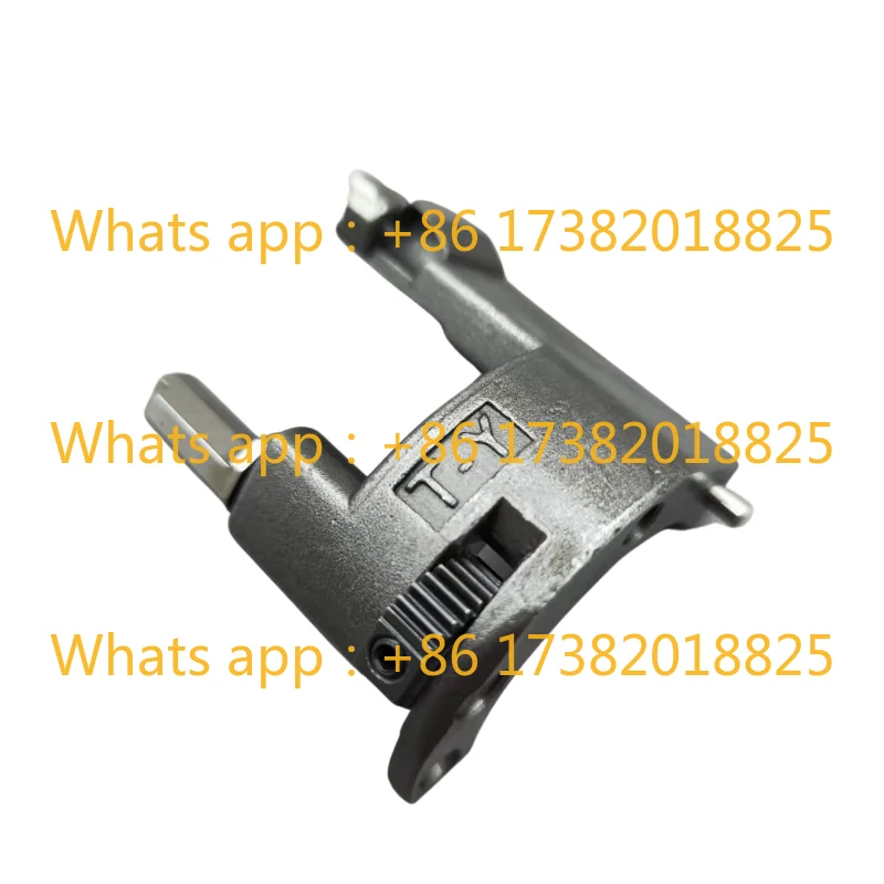 

591 Держатель инструмента в сборе 591/592 Держатель инструмента с держателем инструмента для шестерни Аксессуары для швейных машин