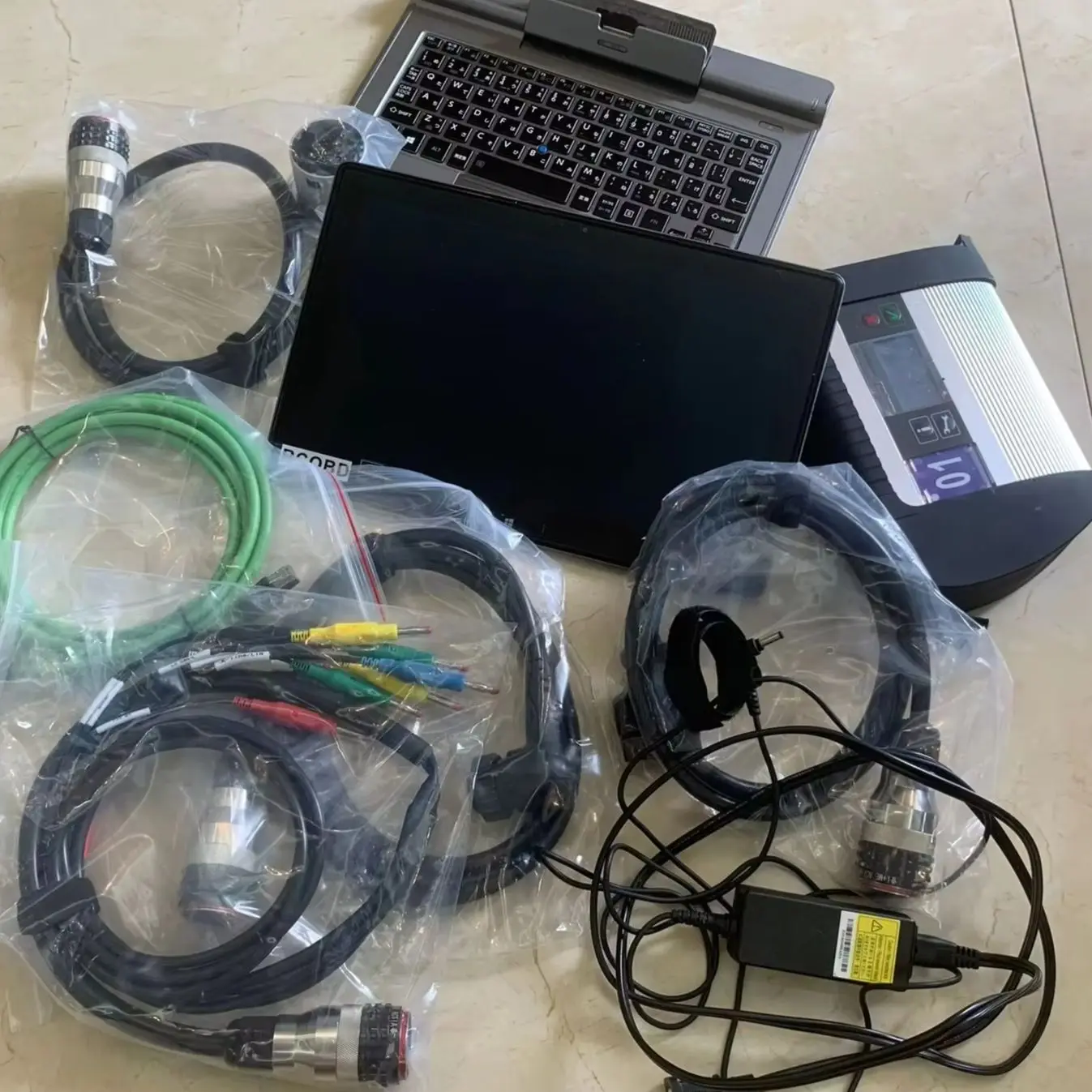 

V03.2025 Новейшее программное обеспечение Mb Star C4 SD 4 DOIP Wi-Fi Connect Диагностические мультиплексорные кабели для автомобильного планшета Mercedes V714 I5 4G Win10