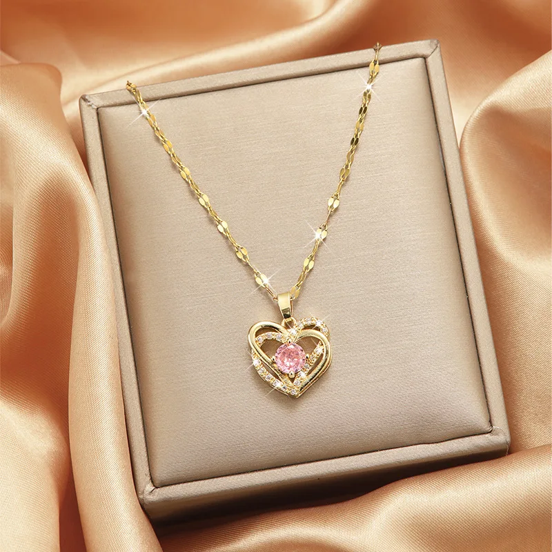Fashion Design Interwoven Heart Copper Pendant Necklace for Women Simple High-End Elegant Stainless Steel Choker Jewelry