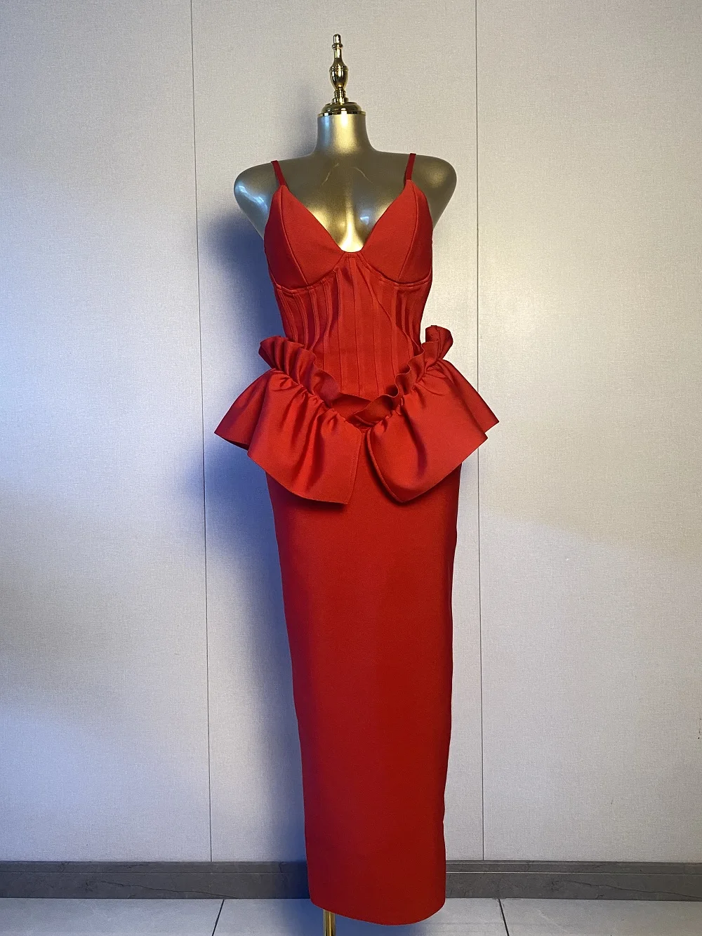 

2025 New Women Sexy Sleeveless Ruffles Red Maxi Long Dress 2025 Elegant Evening Club Luxury Birthday Party Dresses