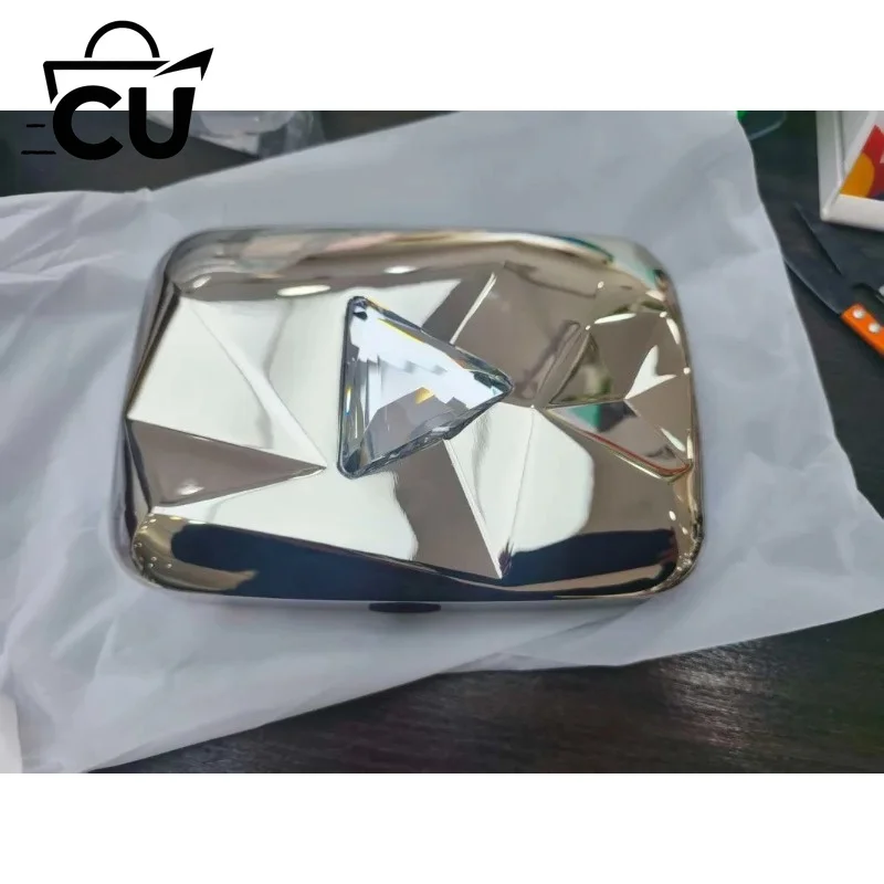 Custom DIY  Button Awards Medals Traditional Style Metal Diamond Plaques Trophies Fashion Souvenirs